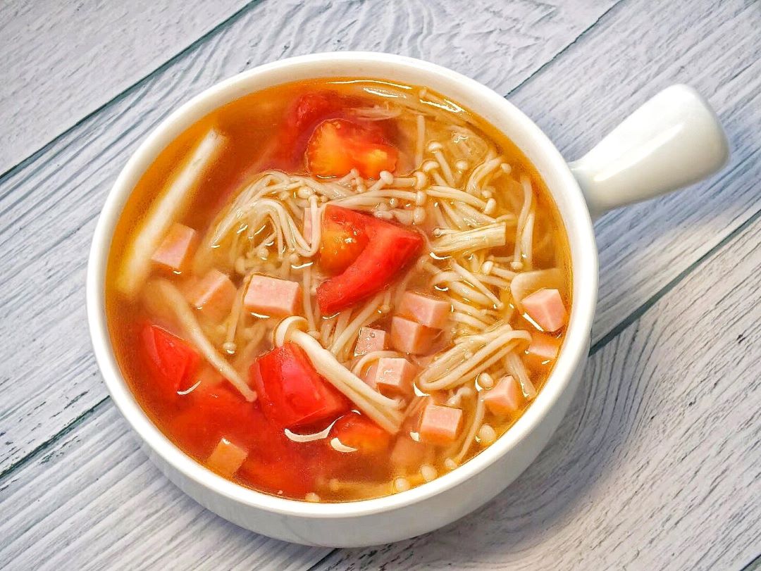Tomato soup with Ham and Mushroom 2020
