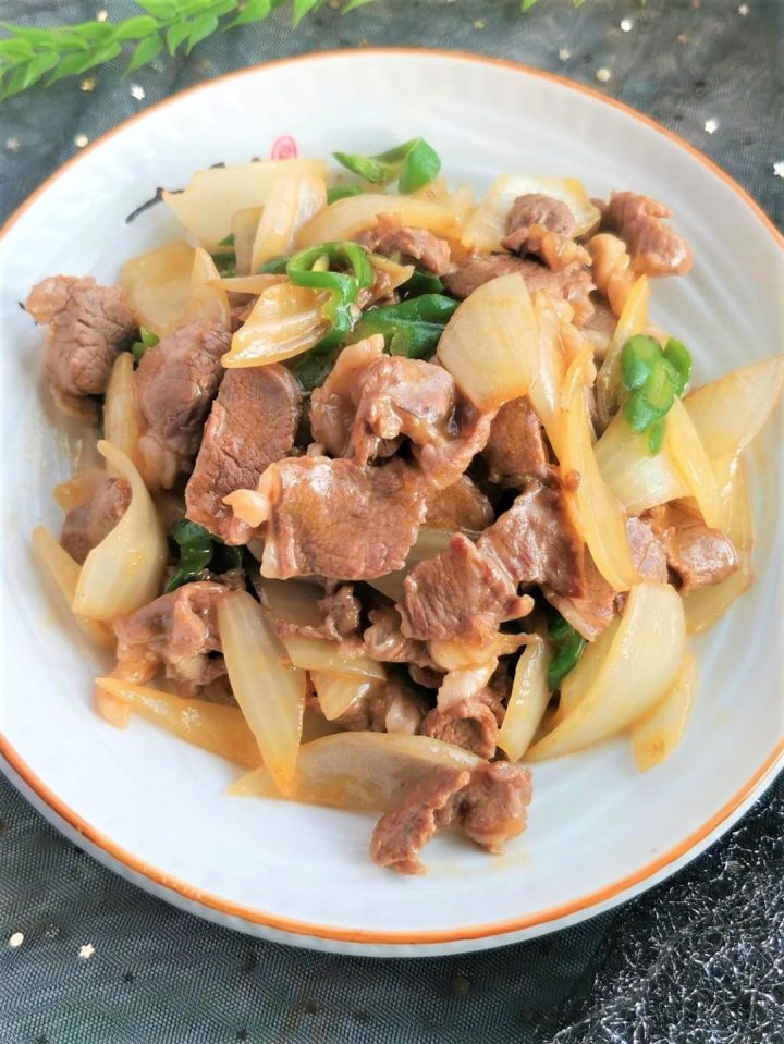 Stir-Fried Lamb with Onions - Home Cooked Food