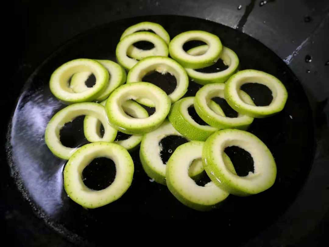 scald the zucchini rings